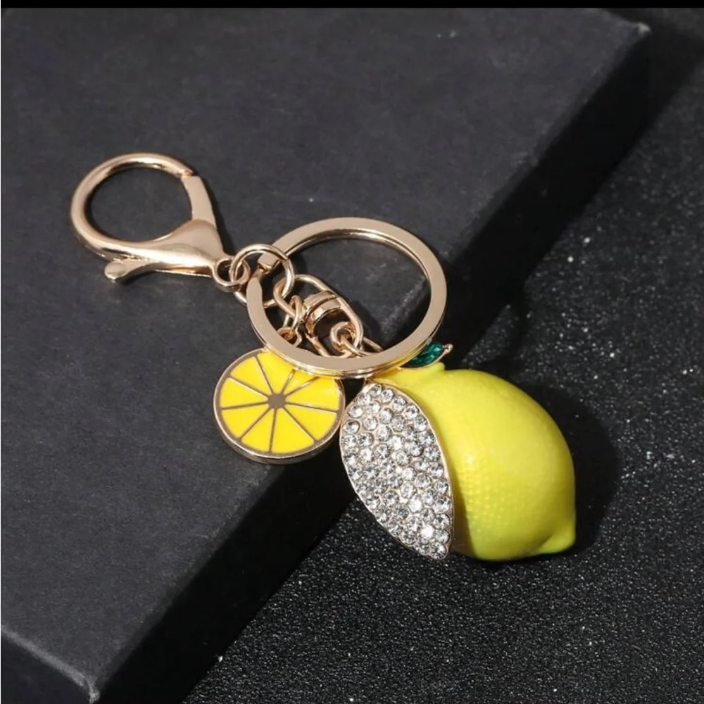 Lemon 🍋 bag charm keychain with gold hardware NWT - Picture 5 of 7